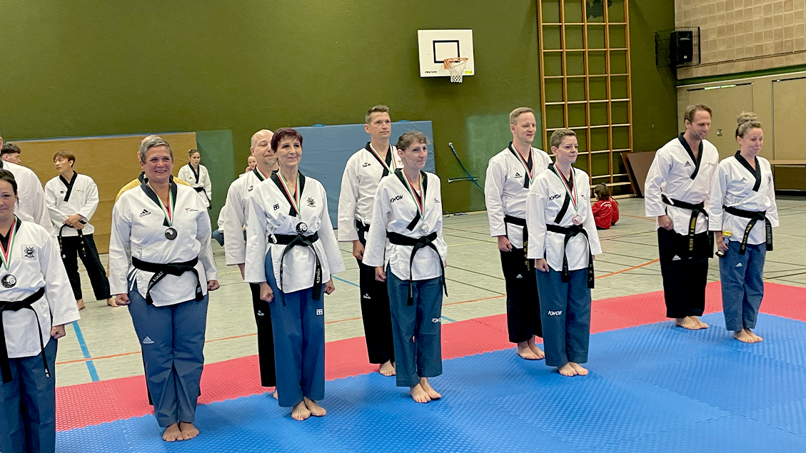 Gal_Poomsae-Technik_29.png  